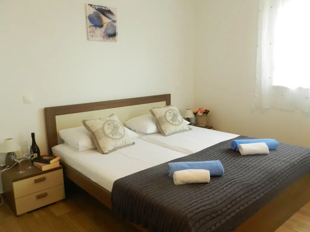 Villa Aura Yourcroatiaholiday Drenje  0*, Drenje (Istria)