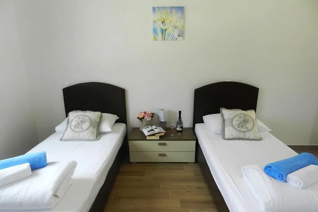 Villa Aura Yourcroatiaholiday Drenje