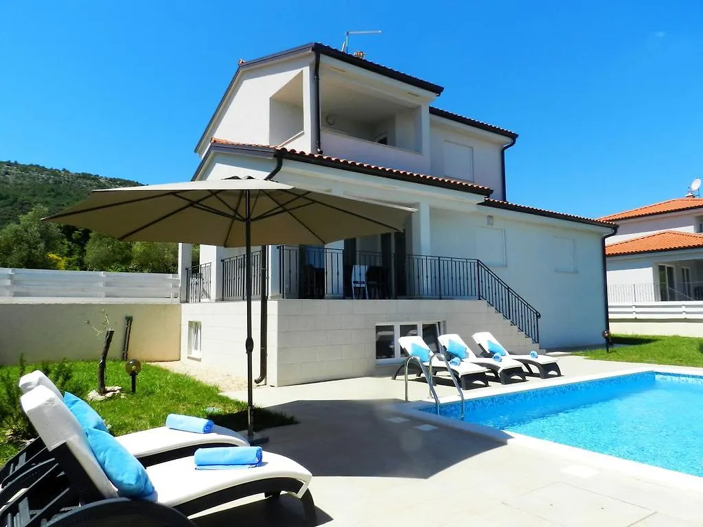 Villa Aura Yourcroatiaholiday Дрене